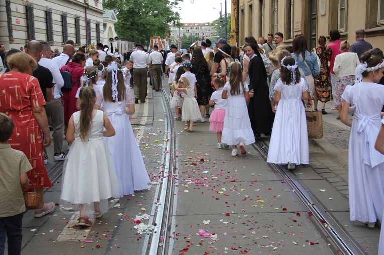Centralna procesja Bożego Ciała [ZDJĘCIA]