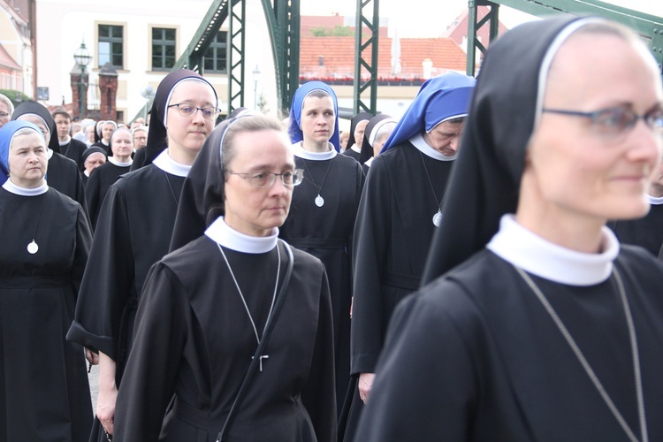 Centralna procesja Bożego Ciała [ZDJĘCIA]