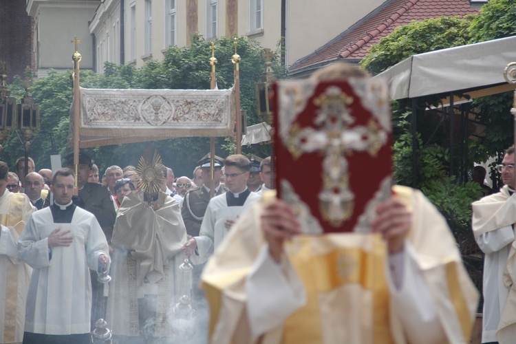 Centralna procesja Bożego Ciała [ZDJĘCIA]