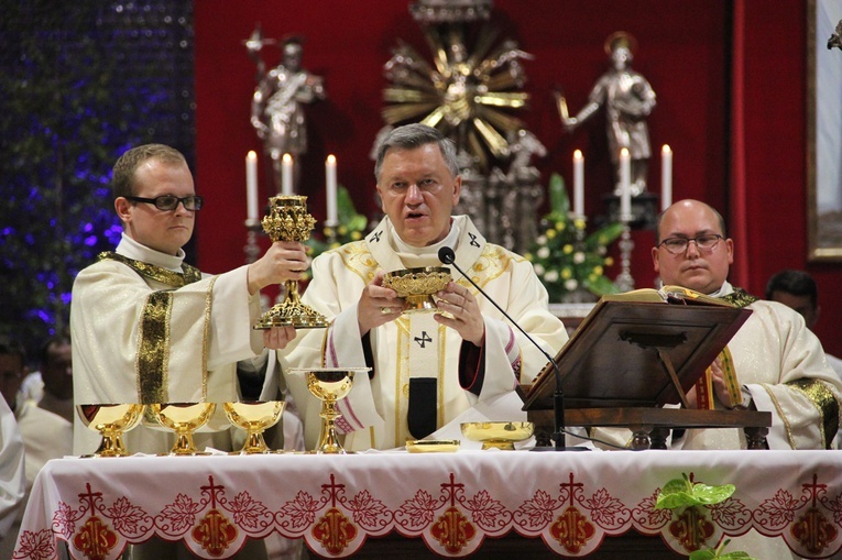 Centralna procesja Bożego Ciała [ZDJĘCIA]