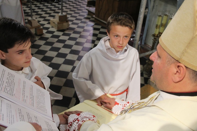 Ujanowice. Błogosławieństwo nowych lektorów