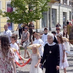 Procesja Bożego Ciała w centrum Radomia