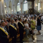 Procesja Bożego Ciała w centrum Radomia