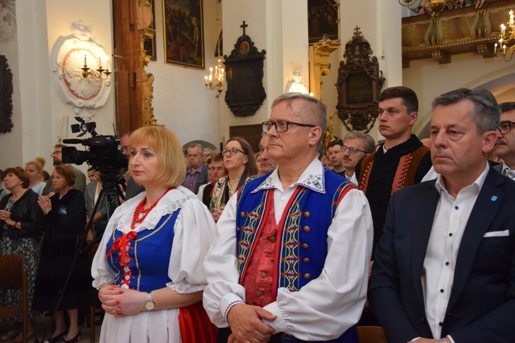 Boże Ciało w Łowiczu. Eucharystia.