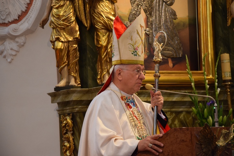 Boże Ciało w Łowiczu. Eucharystia.