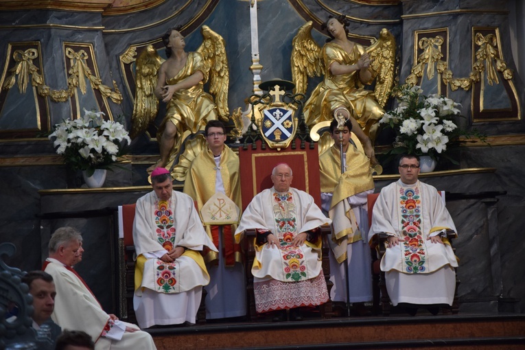 Boże Ciało w Łowiczu. Eucharystia.