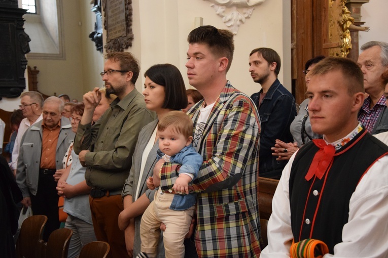 Boże Ciało w Łowiczu. Eucharystia.