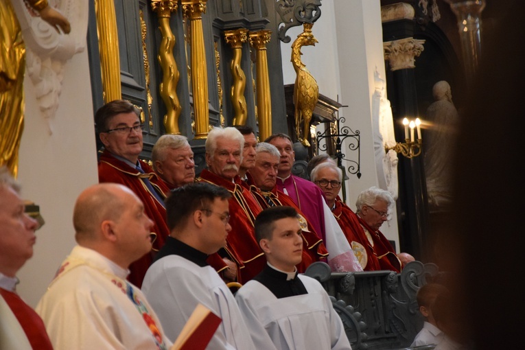 Boże Ciało w Łowiczu. Eucharystia.