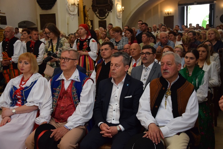 Boże Ciało w Łowiczu. Eucharystia.