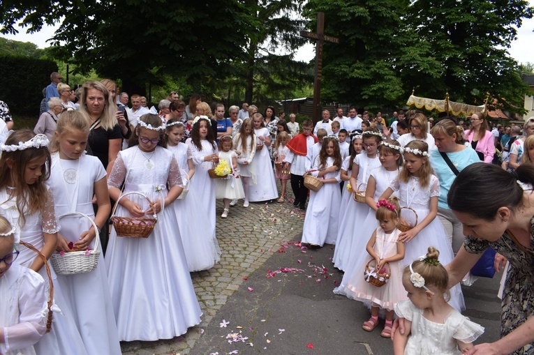 Boże Ciało u św. Jerzego i Matki Bożej Różańcowej w Wałbrzychu