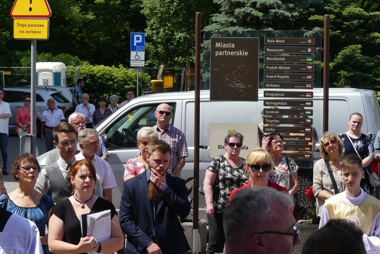 Procesja Bożego Ciała z katedry św. Mikołaja w Bielsku do Białej - 2022