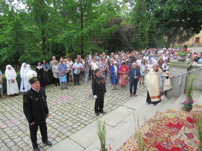 Boże Ciało u św. Józefa Obl. NMP w Wałbrzychu