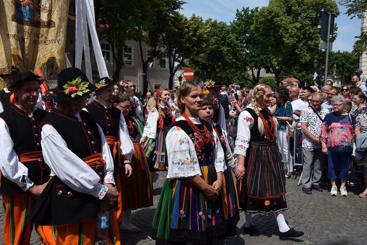 Boże Ciało w Łowiczu. Procesja.