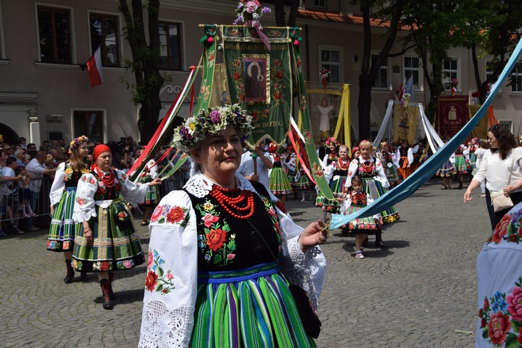 Boże Ciało w Łowiczu. Procesja.