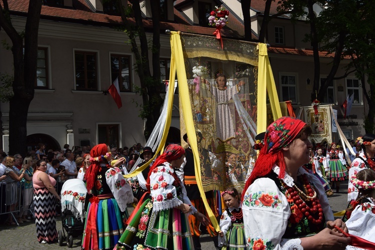 Boże Ciało w Łowiczu. Procesja.