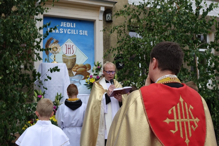 Boże Ciało u św. Barbary w Walimiu