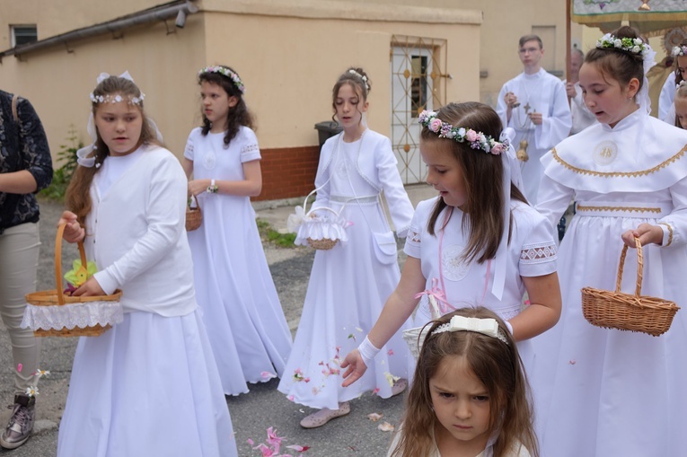 Boże Ciało u św. Barbary w Walimiu