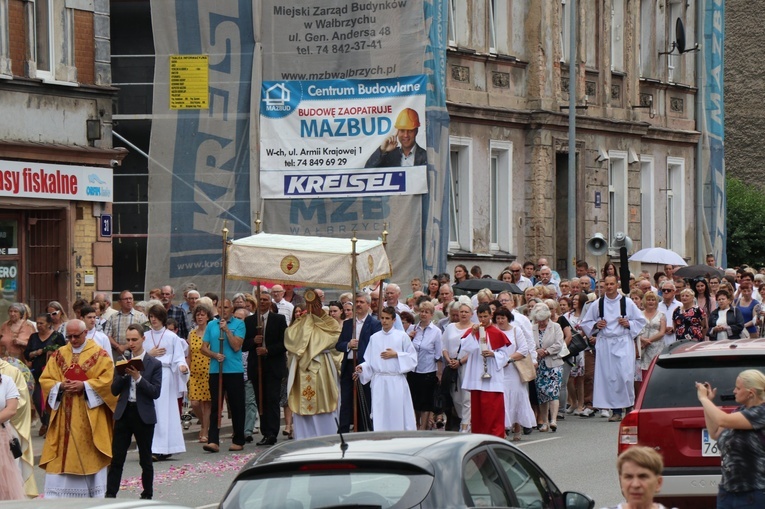 Boże Ciało u św. Barbary w Wałbrzychu