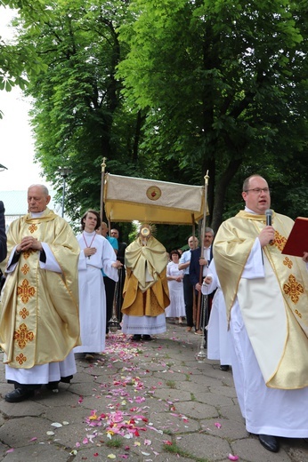 Boże Ciało u św. Barbary w Wałbrzychu