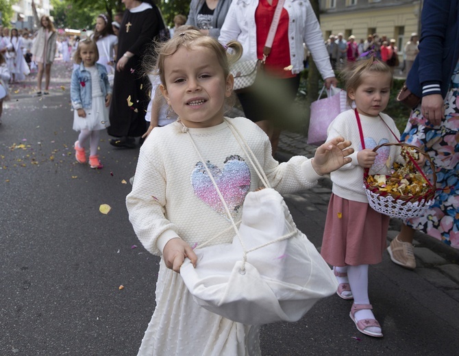 Procesja Bożego Ciała w Kołobrzegu, cz. 2