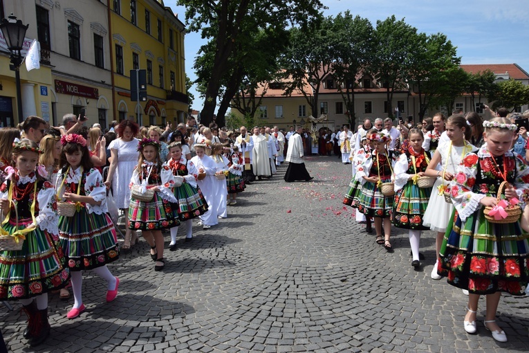 Boże Ciało w Łowiczu. Procesja.