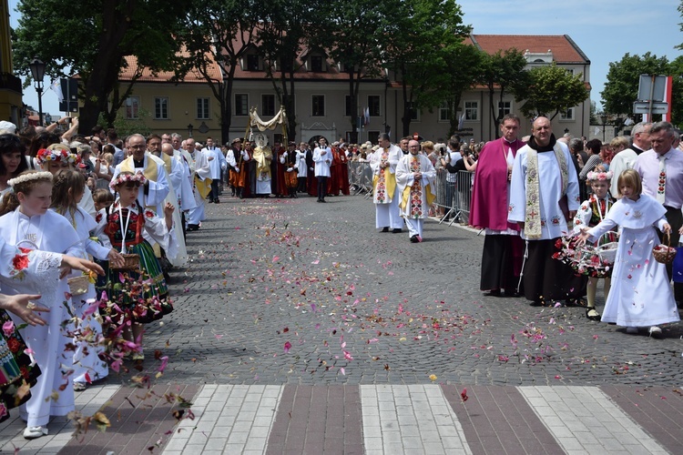 Boże Ciało w Łowiczu. Procesja.