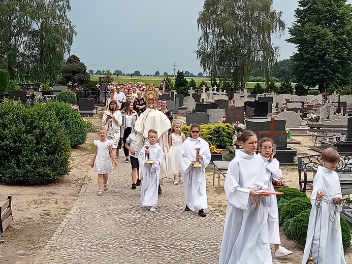 Procesja Bożego Ciała w Strzelcach