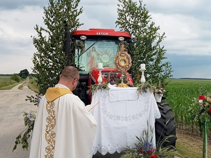 Procesja Bożego Ciała w Strzelcach