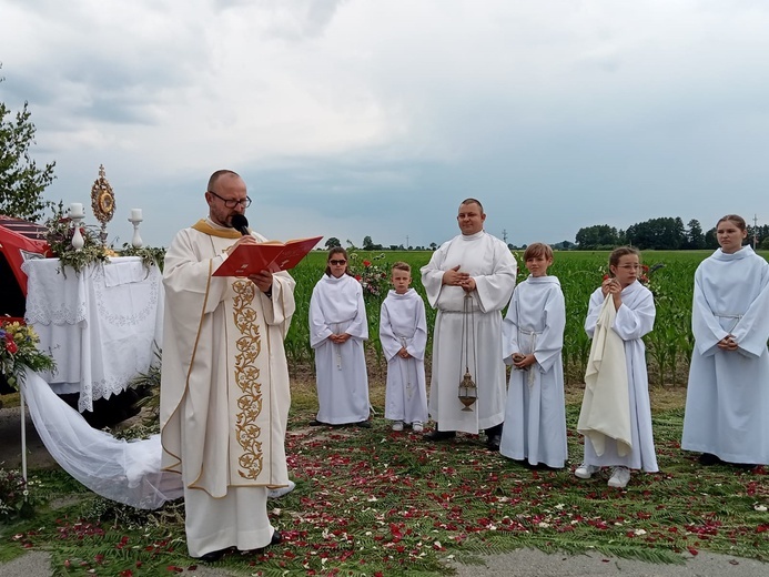 Procesja Bożego Ciała w Strzelcach