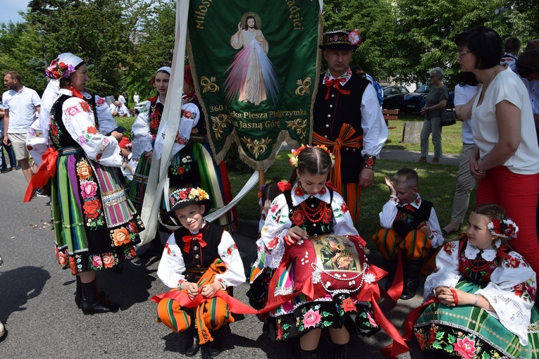 Boże Ciało w Łowiczu. Procesja.