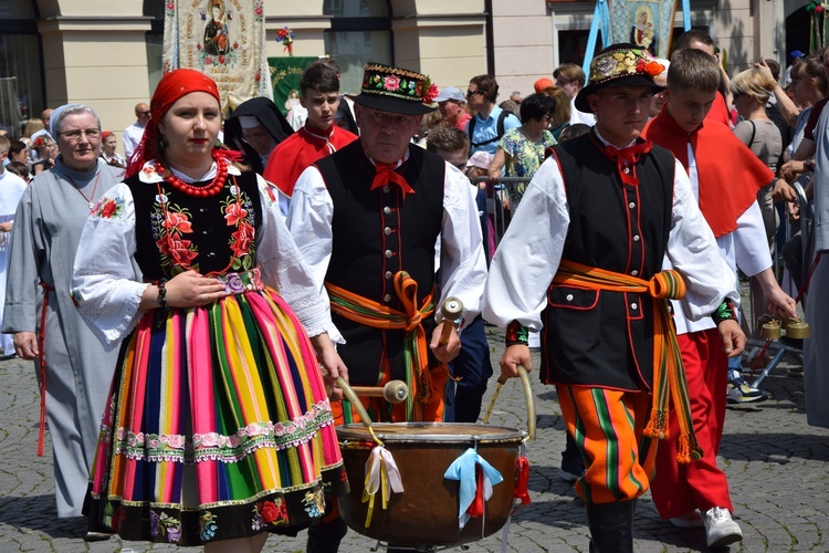 Boże Ciało w Łowiczu. Procesja.