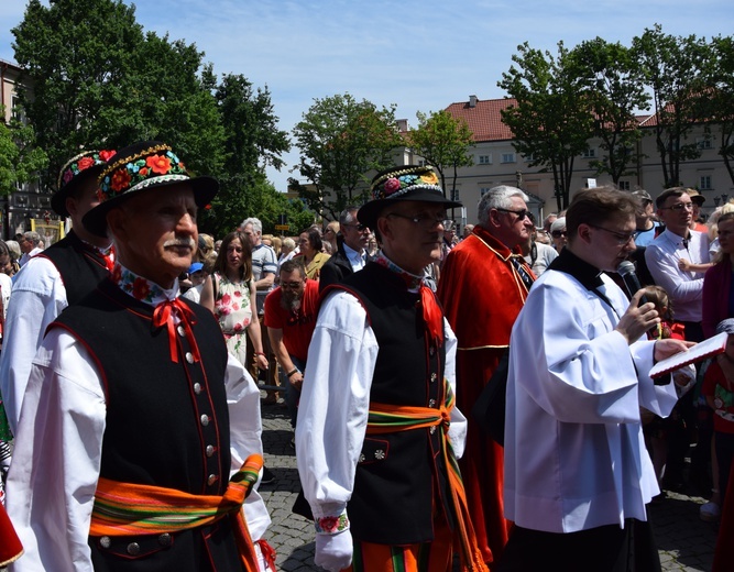 Boże Ciało w Łowiczu. Procesja.