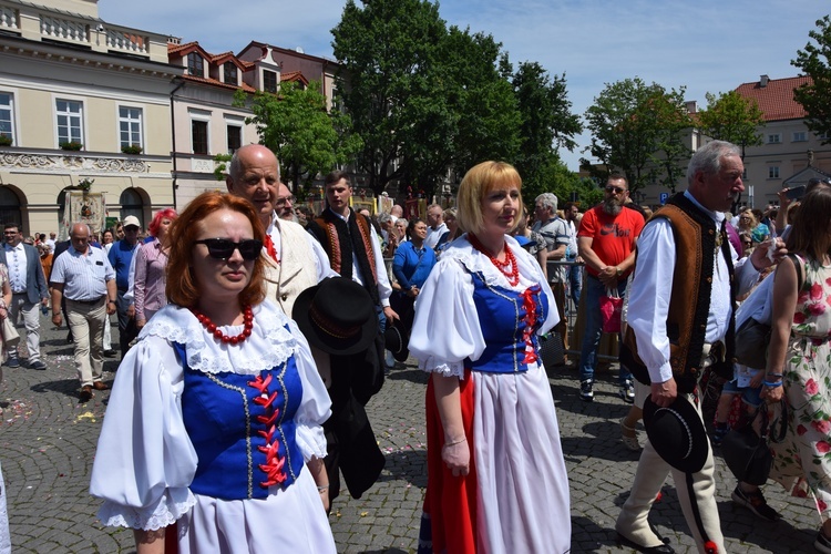 Boże Ciało w Łowiczu. Procesja.