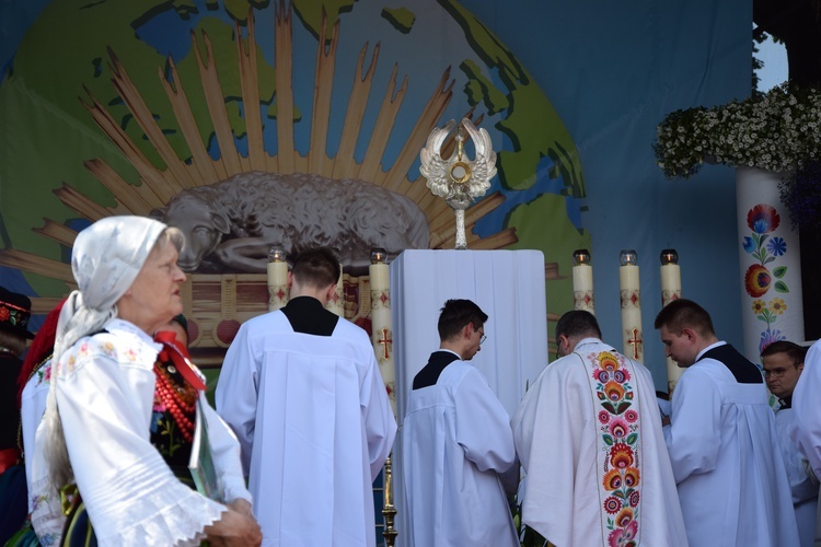 Boże Ciało w Łowiczu. Procesja.