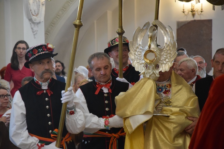 Boże Ciało w Łowiczu. Procesja.