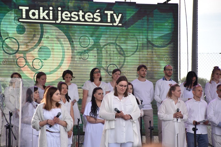 Koncert "Bogu Chwała!" w Rumi