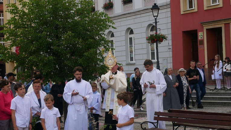 Boże Ciało u św. Mikołaja w Nowej Rudzie