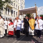 Nysa może dzielić, ale Bóg-łączy