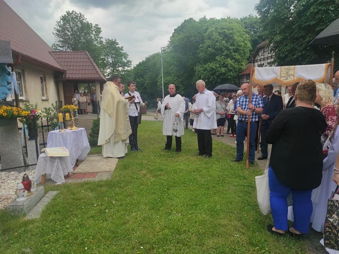 Boże Ciało u św. Maksymiliana Marii Kolbego w Wałbrzychu