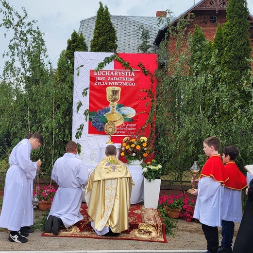 Procesja w Wawrzeńczycach