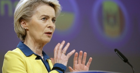 Von der Leyen: KE wydała pozytywną opinię ws. przyznania Ukrainie statusu kandydata do UE