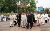 Pan Jezus na kwietnych dywanach. Boże Ciało na Kamionku