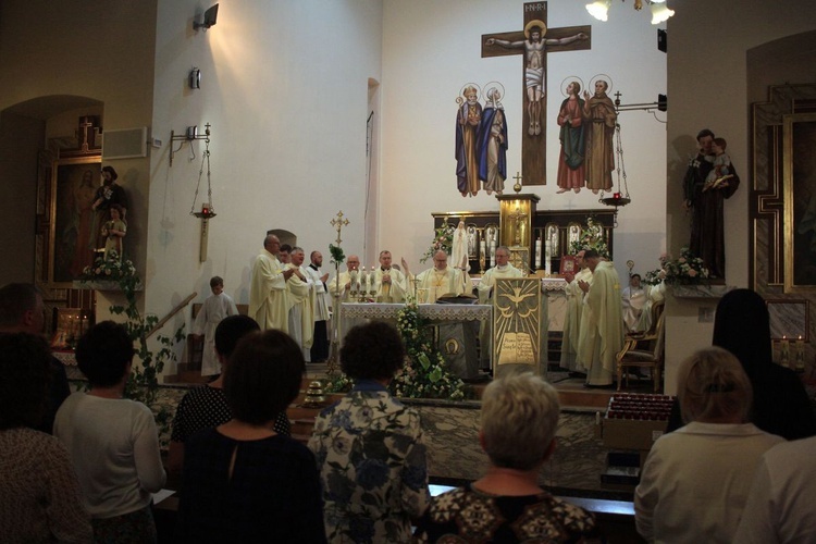 Pobłogosławienie Domu Nadziei w Dylakach