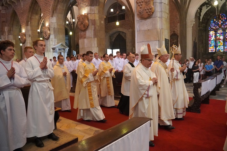9. rocznica ingresu abp. Józefa Kupnego, nowi lektorzy i ceremoniarze
