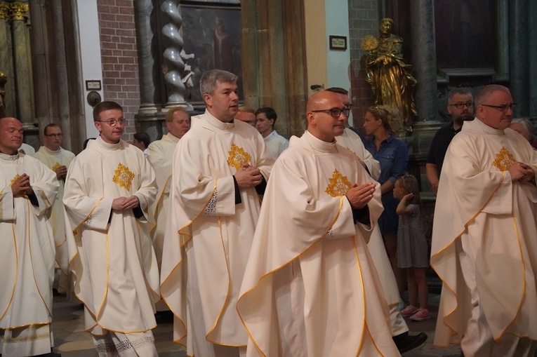 9. rocznica ingresu abp. Józefa Kupnego, nowi lektorzy i ceremoniarze