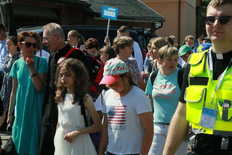 Służba liturgiczna u Matki Bożej