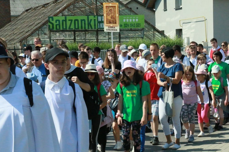 Służba liturgiczna u Matki Bożej