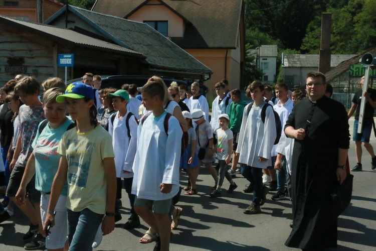 Służba liturgiczna u Matki Bożej