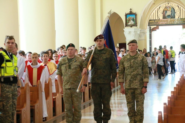 Służba liturgiczna u Matki Bożej