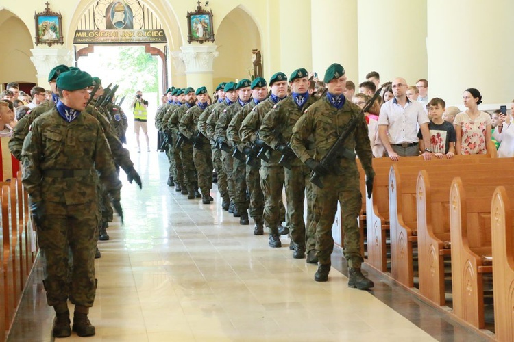 Służba liturgiczna u Matki Bożej